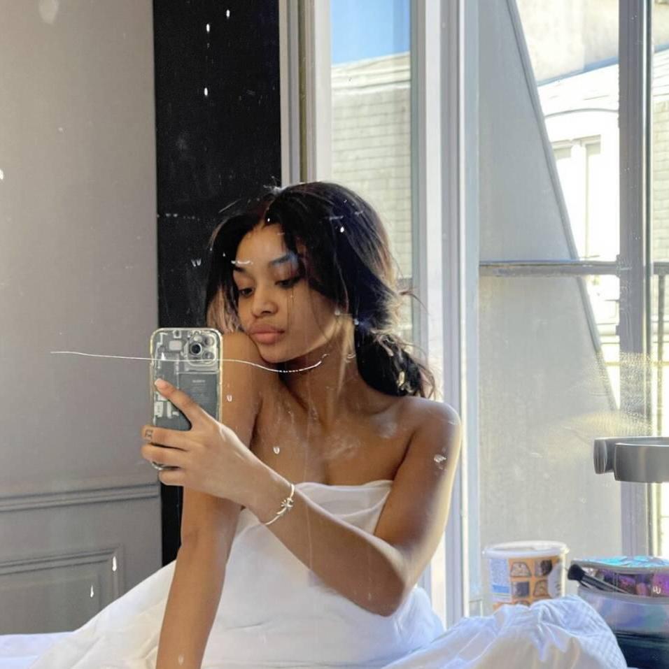 
                        Diana
                     is Female Escorts. | Calgary | Alberta | Canada | canadatopescorts.com 