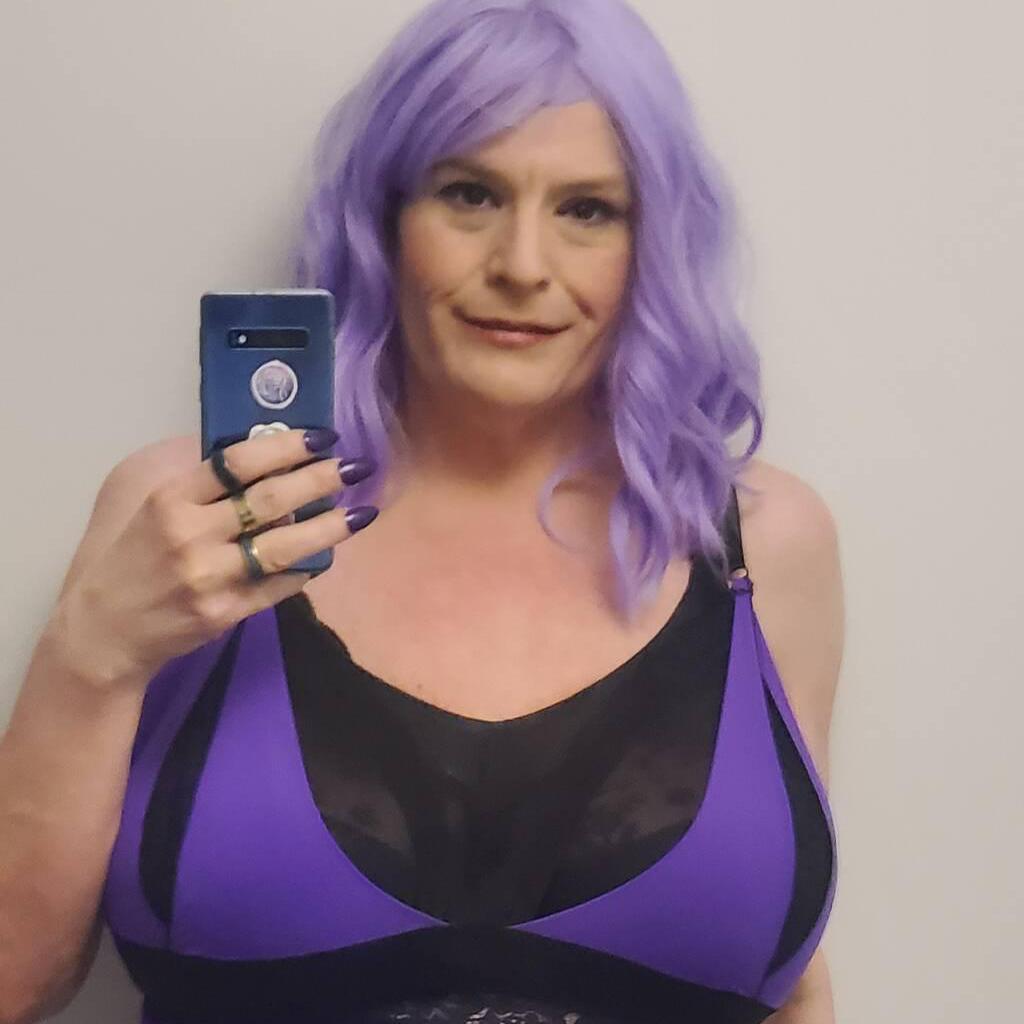
                        Amy
                     is Female Escorts. | Edmonton | Alberta | Canada | canadatopescorts.com 