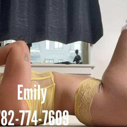 
                        Emily
                     is Female Escorts. | Quebec City | Quebec | Canada | canadatopescorts.com 