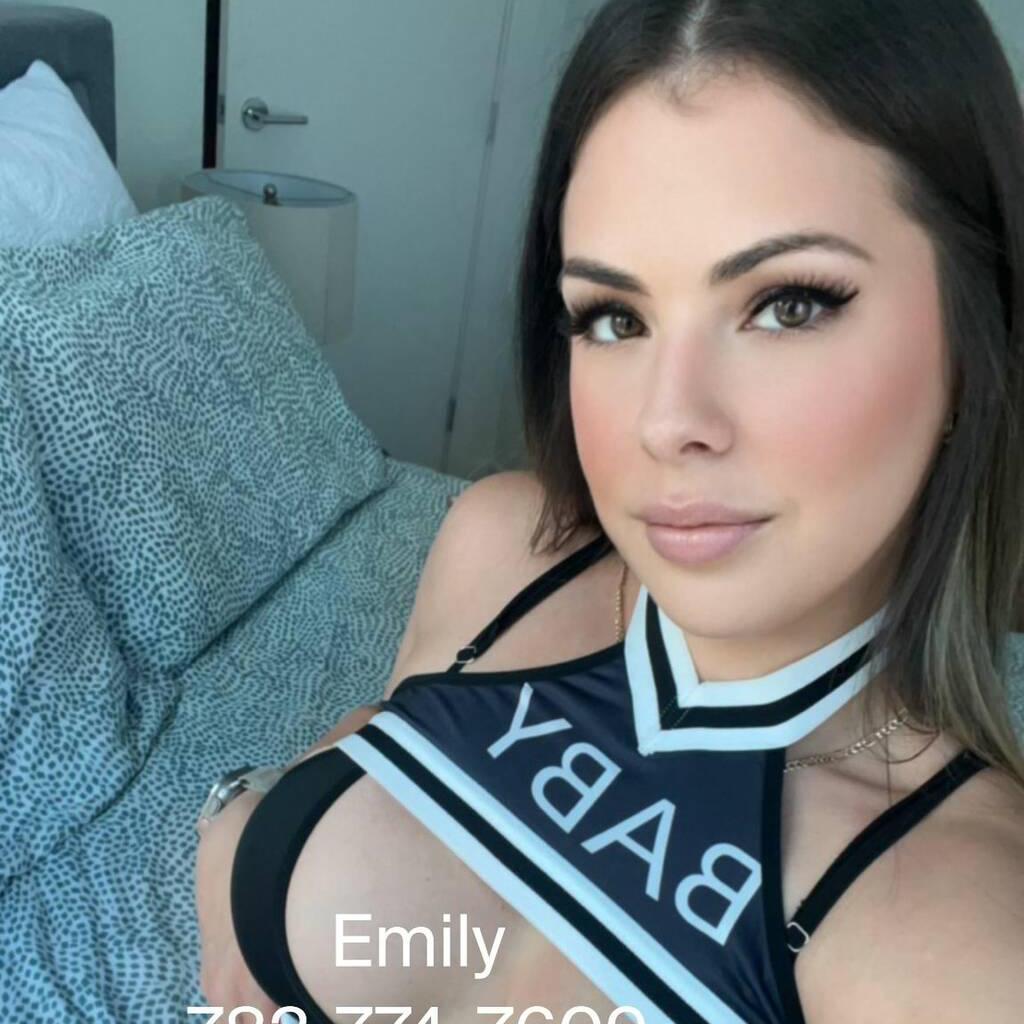 
                        Emily
                     is Female Escorts. | Quebec City | Quebec | Canada | canadatopescorts.com 