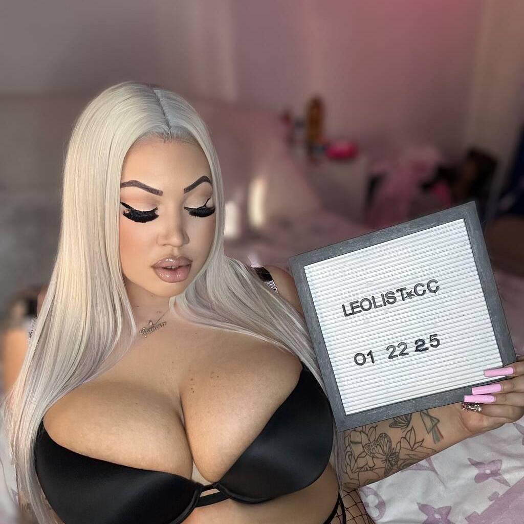 
                        Chloe Cashmere
                     is Female Escorts. | Regina | Saskatchewan | Canada | canadatopescorts.com 