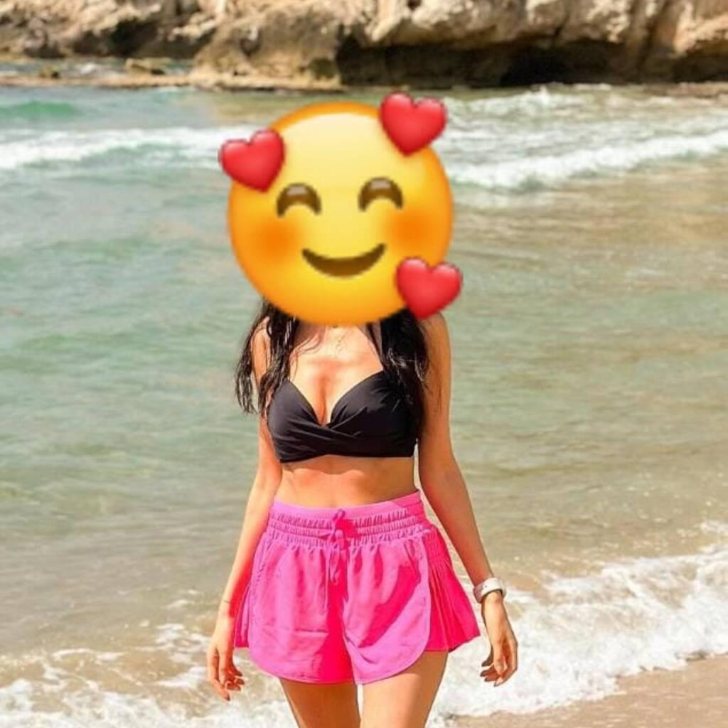 
                        Loveleen kaur
                     is Female Escorts. | Kelowna | British Columbia | Canada | canadatopescorts.com 