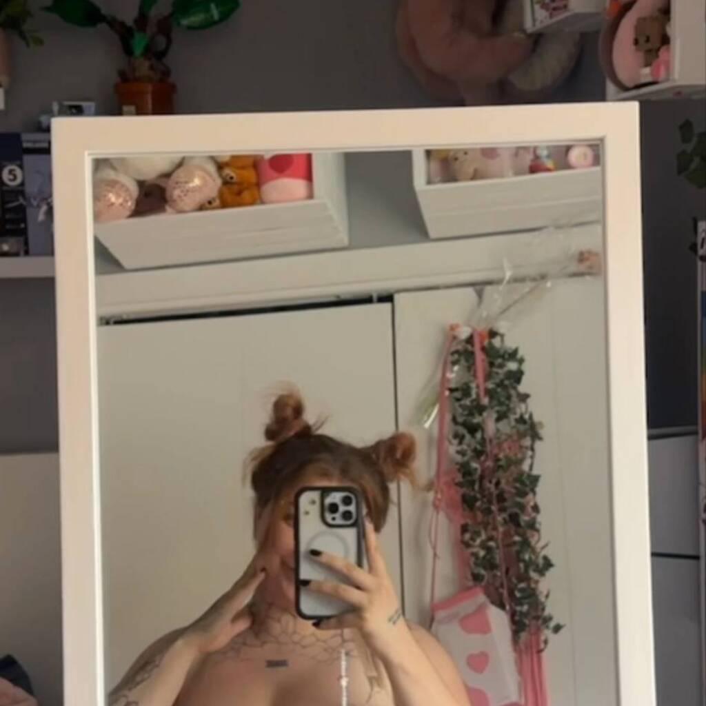 
                        Fée
                     is Female Escorts. | Quebec City | Quebec | Canada | canadatopescorts.com 