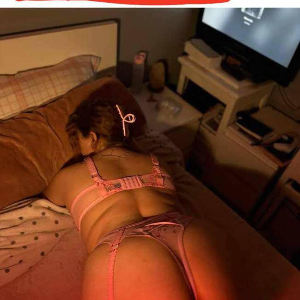 
                        Fée
                     is Female Escorts. | Quebec City | Quebec | Canada | canadatopescorts.com 