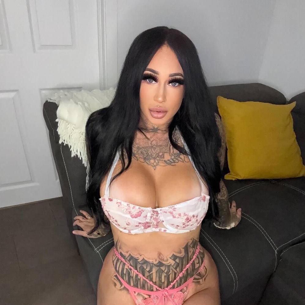 
                        Tina
                     is Female Escorts. | Saguenay | Quebec | Canada | canadatopescorts.com 