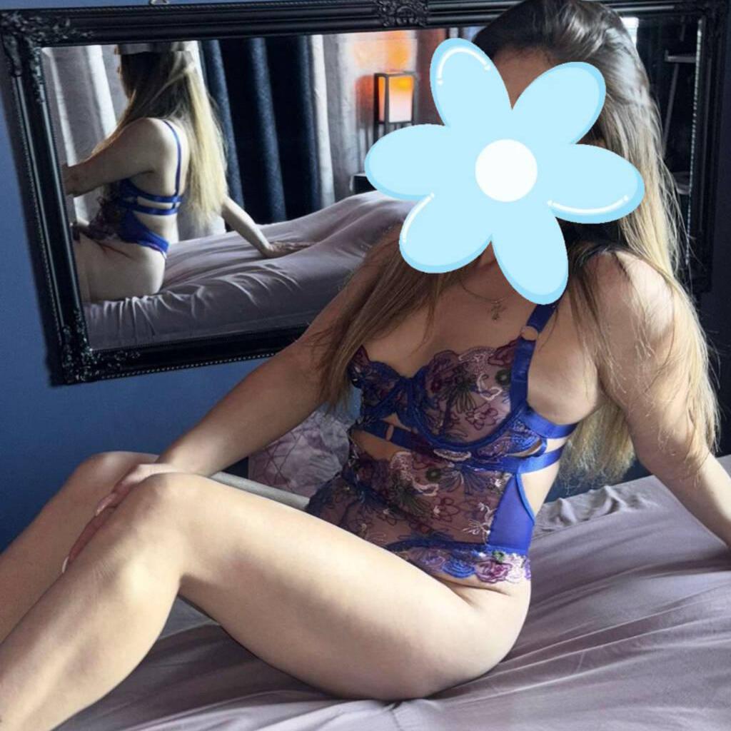 
                        Veronica Baby
                     is Female Escorts. | Calgary | Alberta | Canada | canadatopescorts.com 