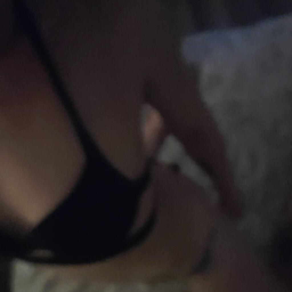 
                        Raychel
                     is Female Escorts. | Edmonton | Alberta | Canada | canadatopescorts.com 