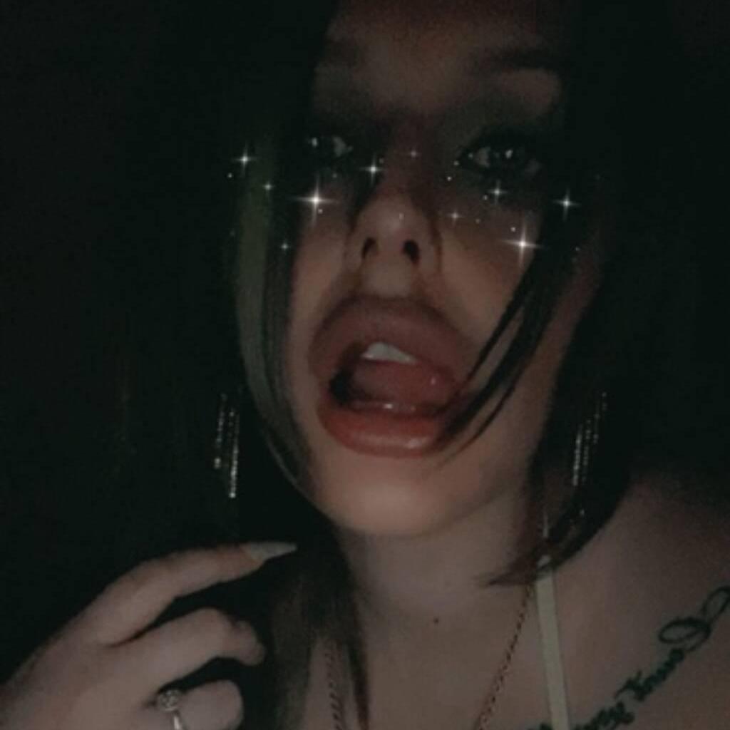
                        Bri
                     is Female Escorts. | Sunshine Coast | British Columbia | Canada | canadatopescorts.com 