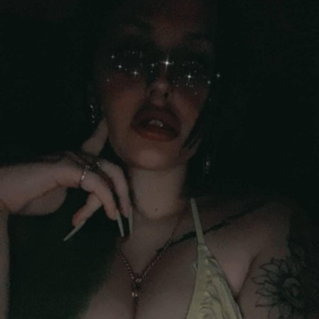 
                        Bri
                     is Female Escorts. | Sunshine Coast | British Columbia | Canada | canadatopescorts.com 