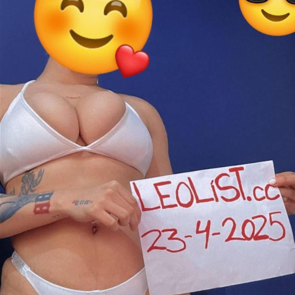 
                        Luna
                     is Female Escorts. | windsor | Ontario | Canada | canadatopescorts.com 