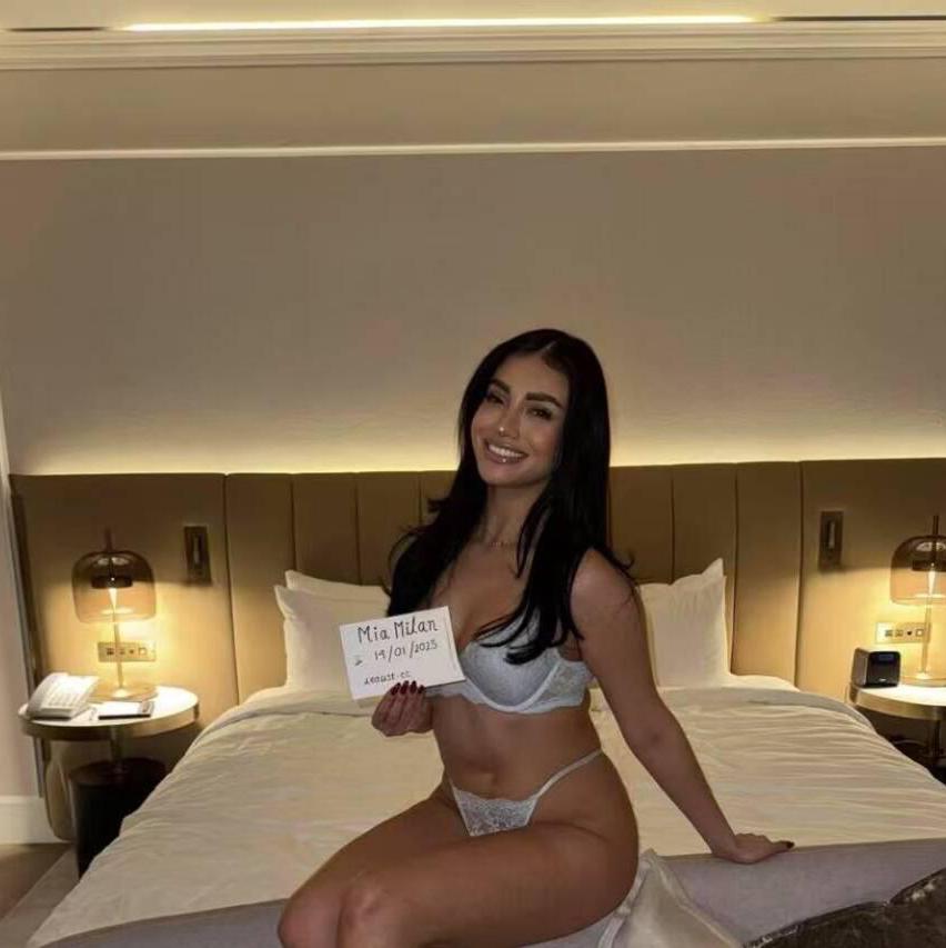 
                        Mia Milan
                     is Female Escorts. | Montreal | Quebec | Canada | canadatopescorts.com 