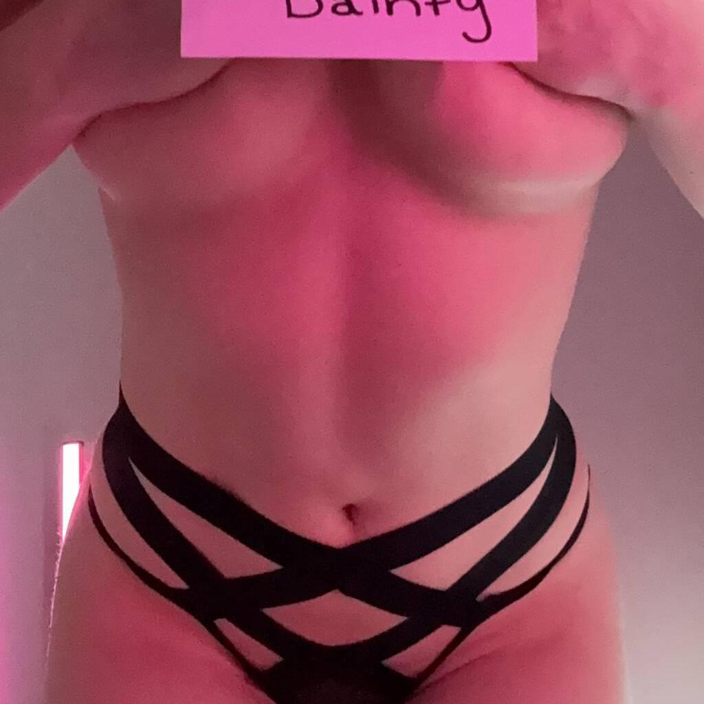 
                        Nevaeh
                     is Female Escorts. | Calgary | Alberta | Canada | canadatopescorts.com 