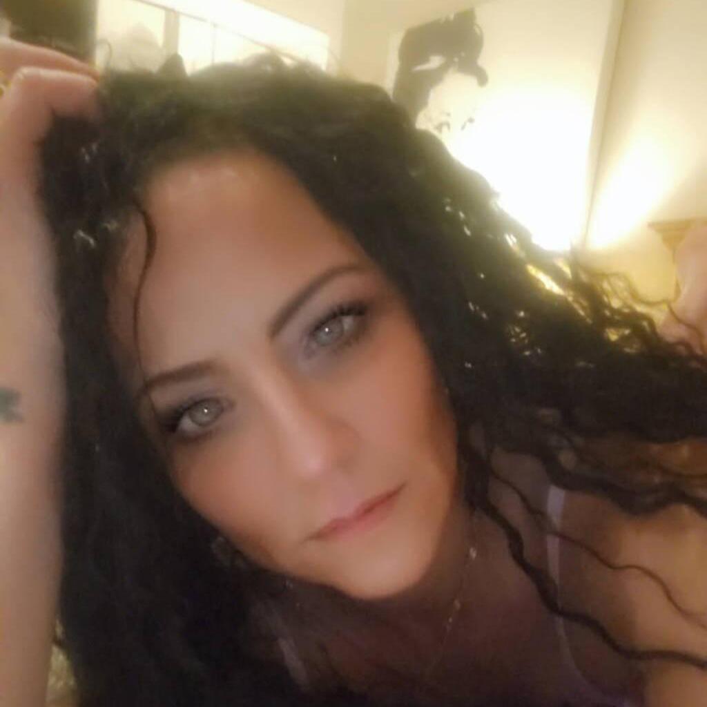 
                        KITTY
                     is Female Escorts. | Chatham | Ontario | Canada | canadatopescorts.com 