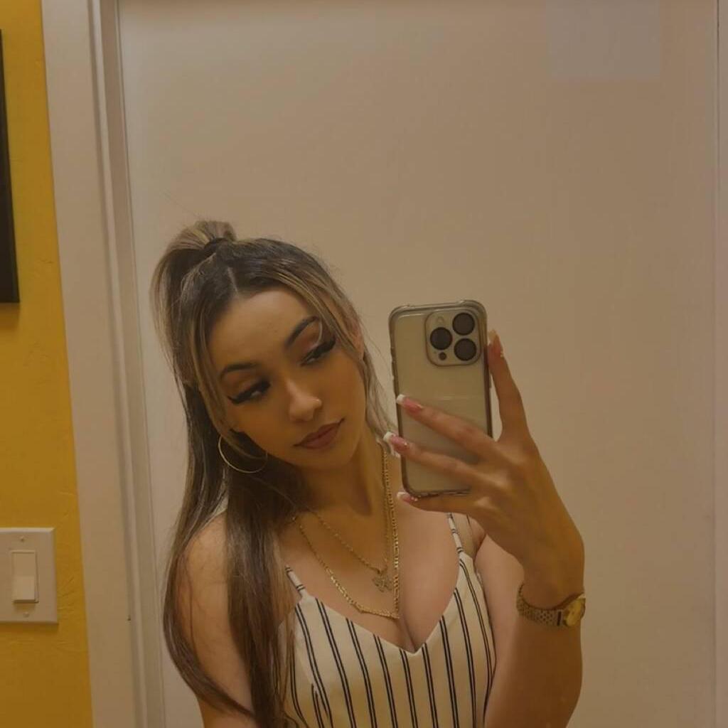 
                        Anne
                     is Female Escorts. | belleville | Ontario | Canada | canadatopescorts.com 