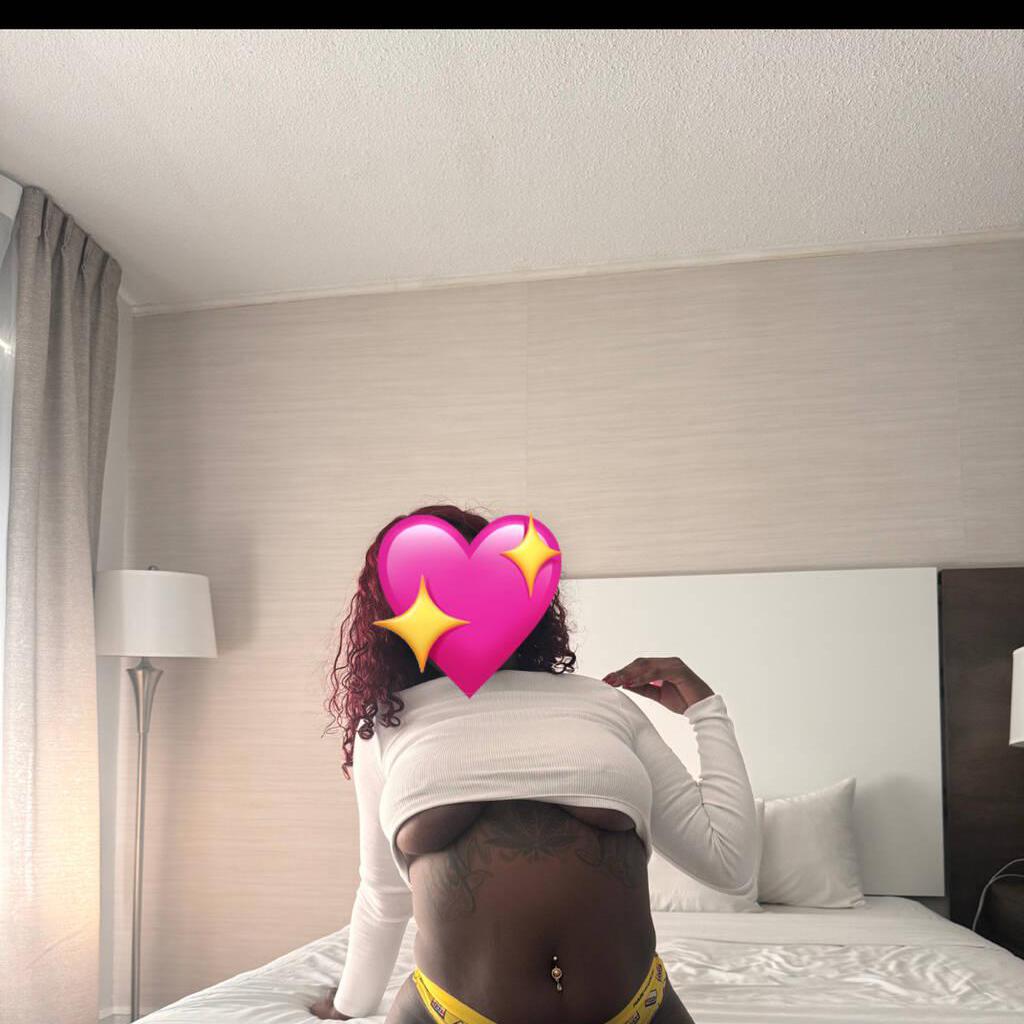 
                        Ashley
                     is Female Escorts. | Toronto | Ontario | Canada | canadatopescorts.com 