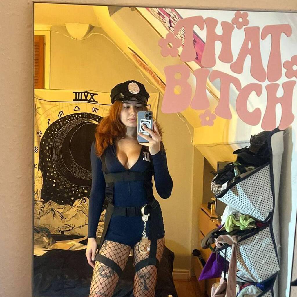 
                        Rose
                     is Female Escorts. | Saguenay | Quebec | Canada | canadatopescorts.com 