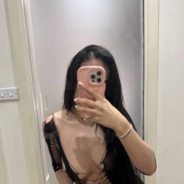 
                        kelly
                     is Female Escorts. | Toronto | Ontario | Canada | canadatopescorts.com 