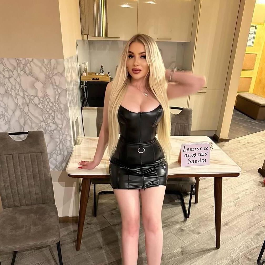 
                        BLONDE SANDRA
                     is Female Escorts. | Toronto | Ontario | Canada | canadatopescorts.com 