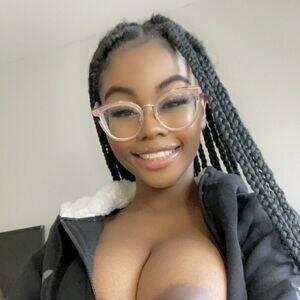 
                        Sarah
                     is Female Escorts. | Chatham | Ontario | Canada | canadatopescorts.com 