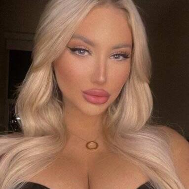 
                        Anna
                     is Female Escorts. | Guelph | Ontario | Canada | canadatopescorts.com 