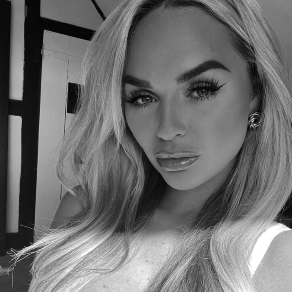 
                        Sabrina
                     is Female Escorts. | Saguenay | Quebec | Canada | canadatopescorts.com 