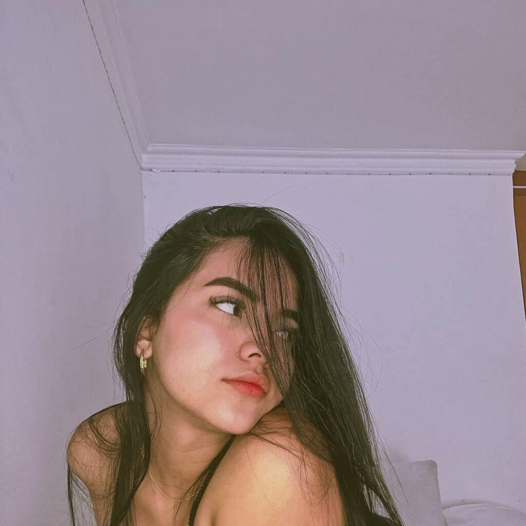 
                        Carlax
                     is Female Escorts. | Peace River Country | British Columbia | Canada | canadatopescorts.com 