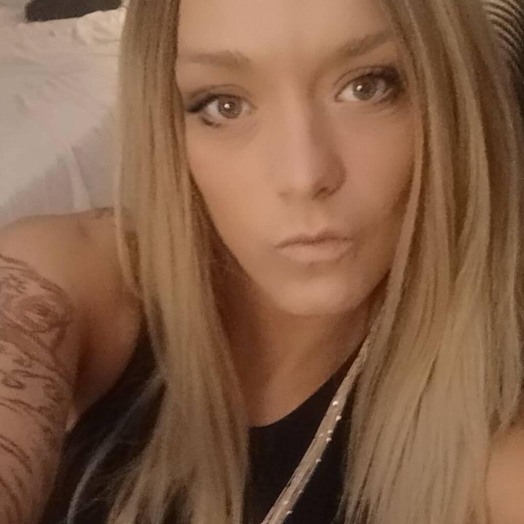 
                        Jennybanks
                     is Female Escorts. | windsor | Ontario | Canada | canadatopescorts.com 