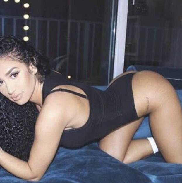 
                        Melissa
                     is Female Escorts. | Toronto | Ontario | Canada | canadatopescorts.com 