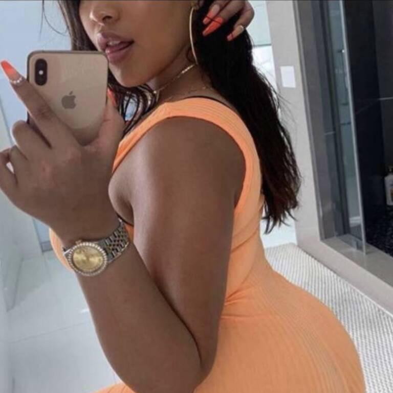 
                        Royal
                     is Female Escorts. | Toronto | Ontario | Canada | canadatopescorts.com 