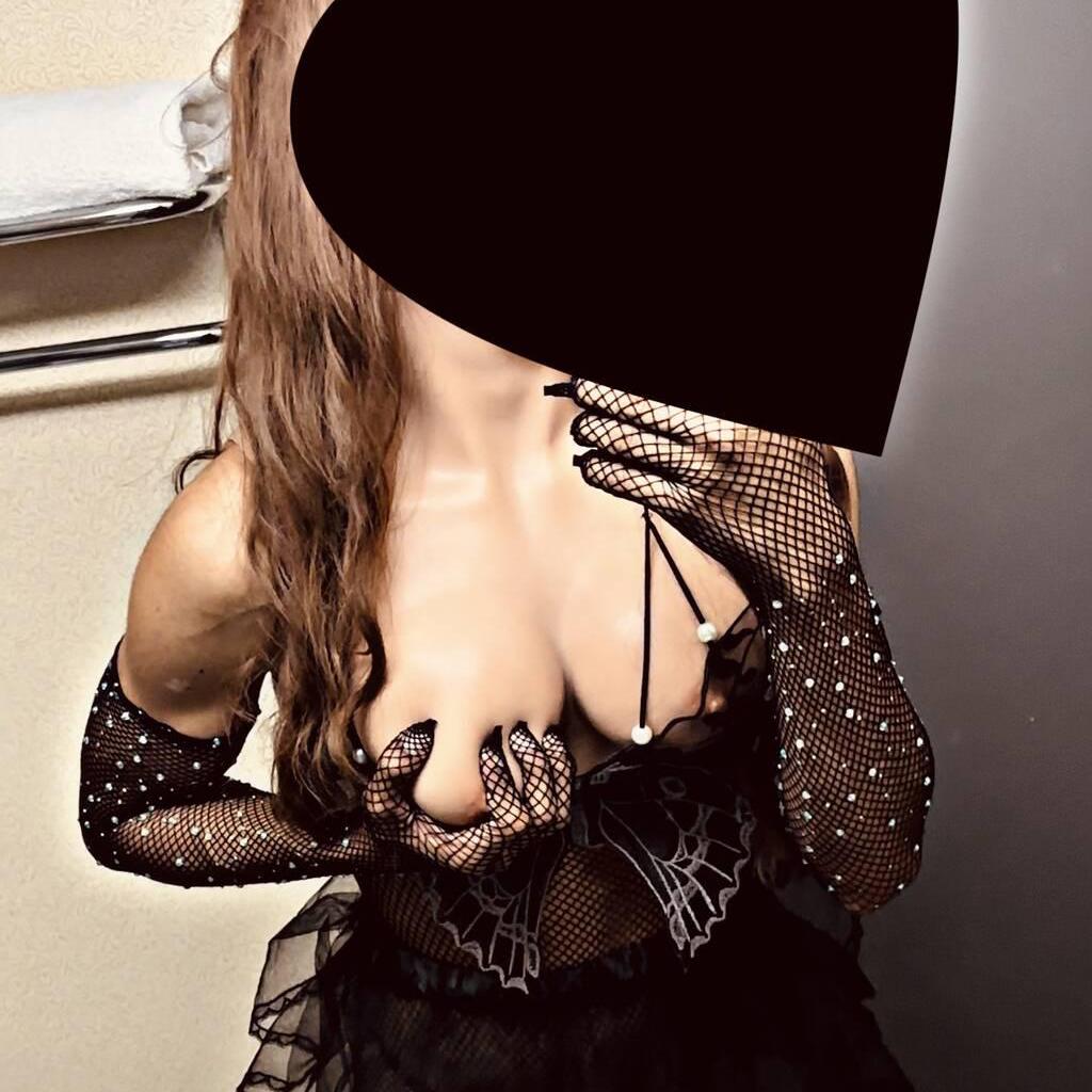 
                        Miranda Crossdresser
                     is Female Escorts. | Toronto | Ontario | Canada | canadatopescorts.com 