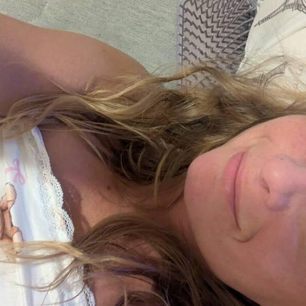 
                        Bella rose
                     is Female Escorts. | Montreal | Quebec | Canada | canadatopescorts.com 