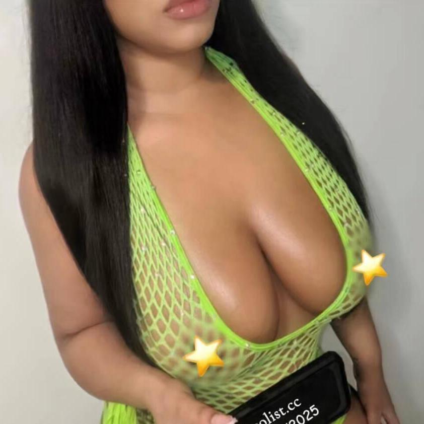 
                        Melina
                     is Female Escorts. | Kitchener | Ontario | Canada | canadatopescorts.com 