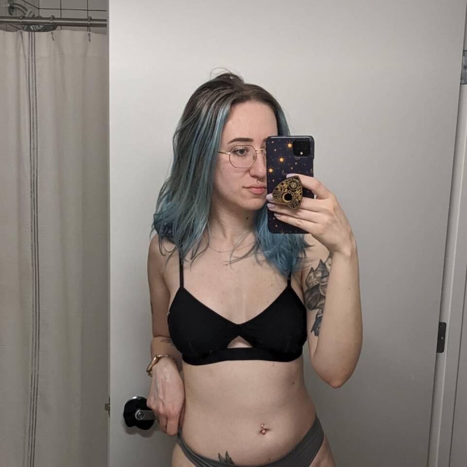 
                        Christina
                     is Female Escorts. | Medicine Hat | Alberta | Canada | canadatopescorts.com 