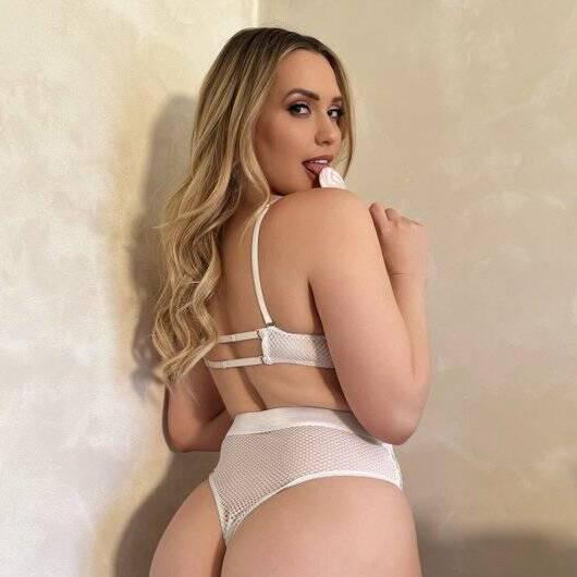
                        Jennifer Elva
                     is Female Escorts. | Grande Prairie | Alberta | Canada | canadatopescorts.com 