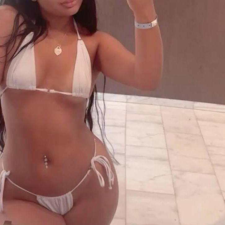 
                        LEXUS
                     is Female Escorts. | Moncton | New Brunswick | Canada | canadatopescorts.com 