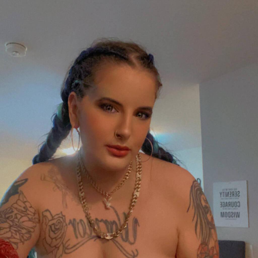 
                        Scarlett Haze
                     is Female Escorts. | Barrie | Ontario | Canada | canadatopescorts.com 