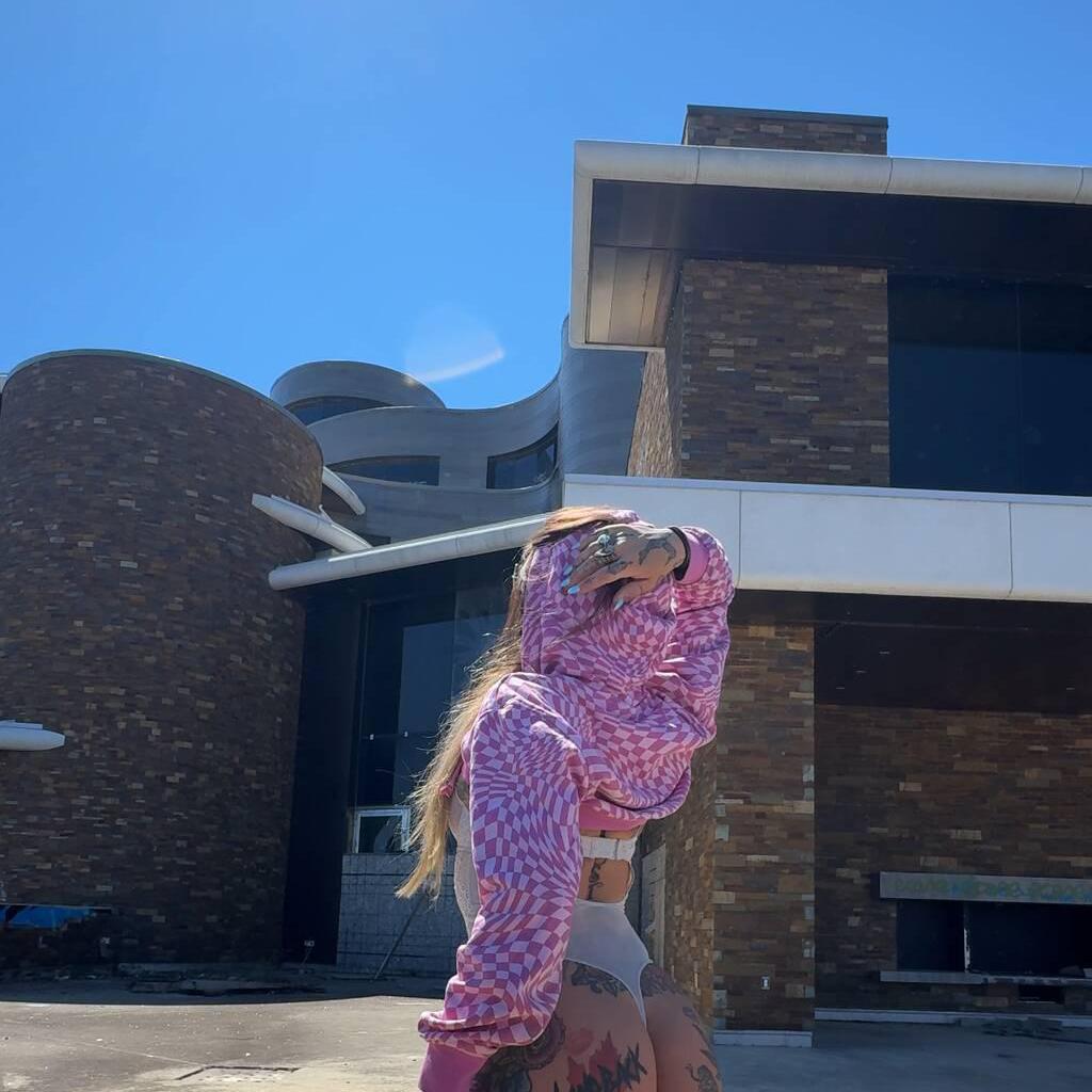 
                        Kandy
                     is Female Escorts. | Moncton | New Brunswick | Canada | canadatopescorts.com 