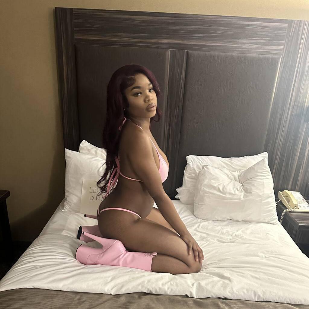
                        Ariel
                     is Female Escorts. | Hamilton | Ontario | Canada | canadatopescorts.com 