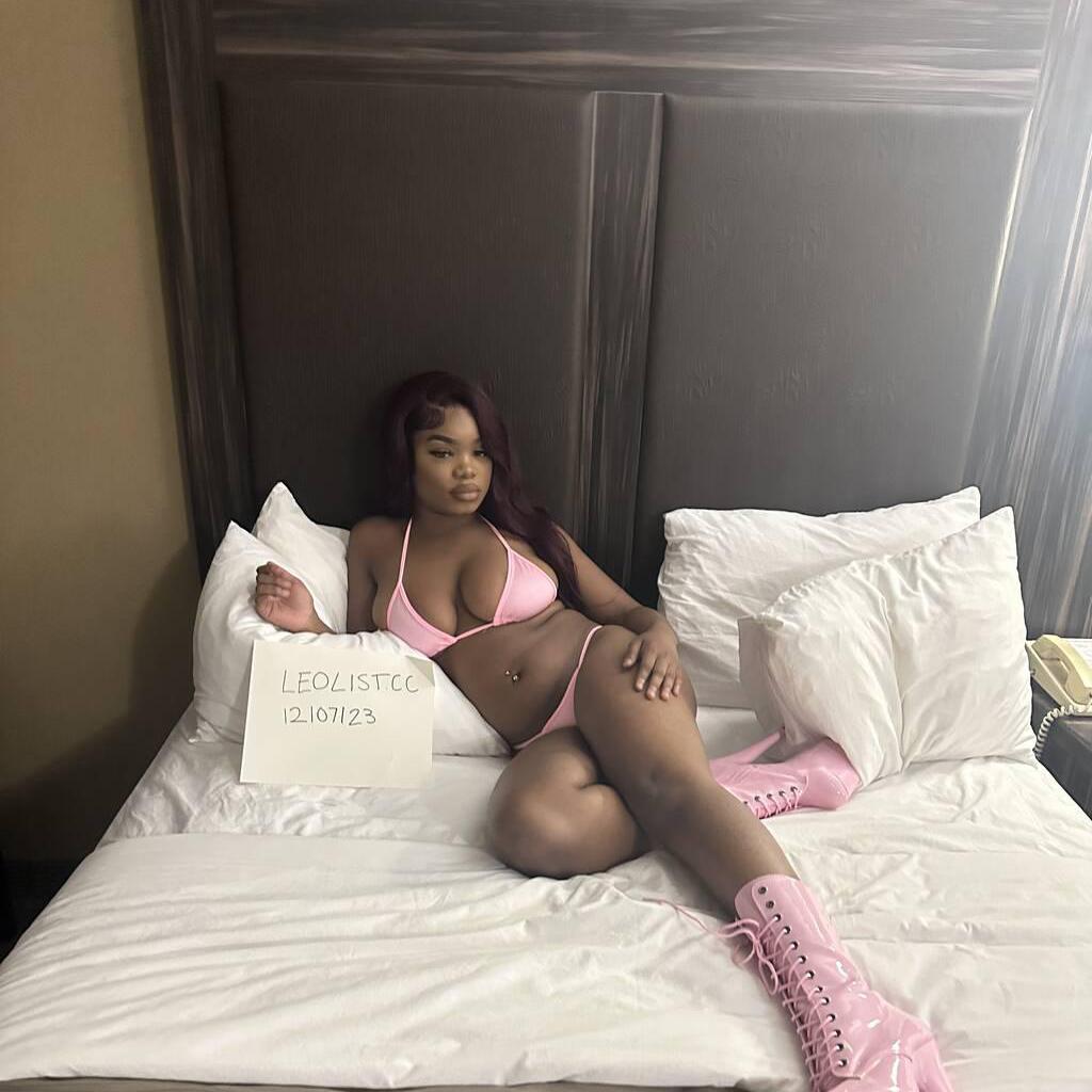 
                        Ariel
                     is Female Escorts. | Hamilton | Ontario | Canada | canadatopescorts.com 