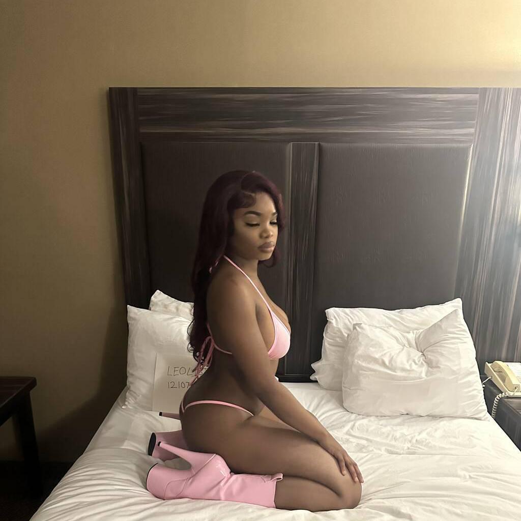 
                        Ariel
                     is Female Escorts. | Hamilton | Ontario | Canada | canadatopescorts.com 