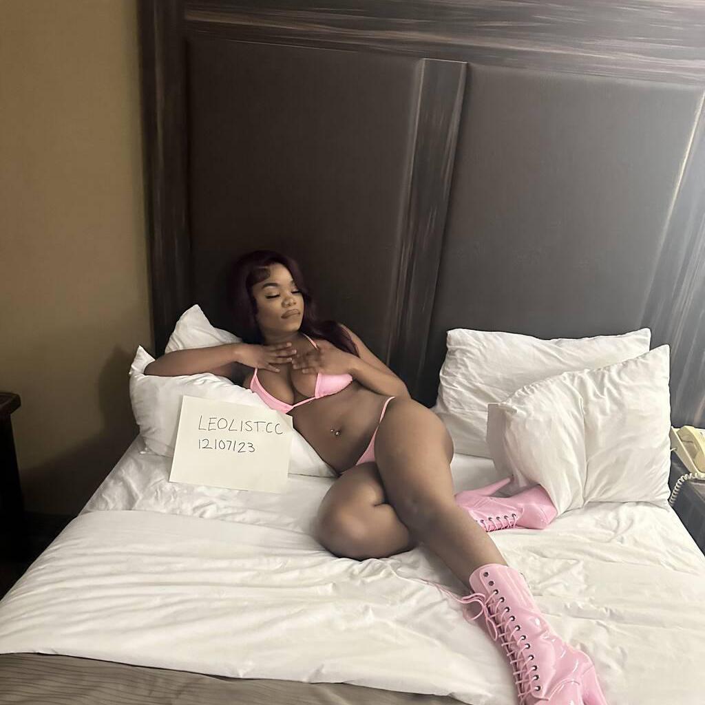 
                        Ariel
                     is Female Escorts. | Hamilton | Ontario | Canada | canadatopescorts.com 