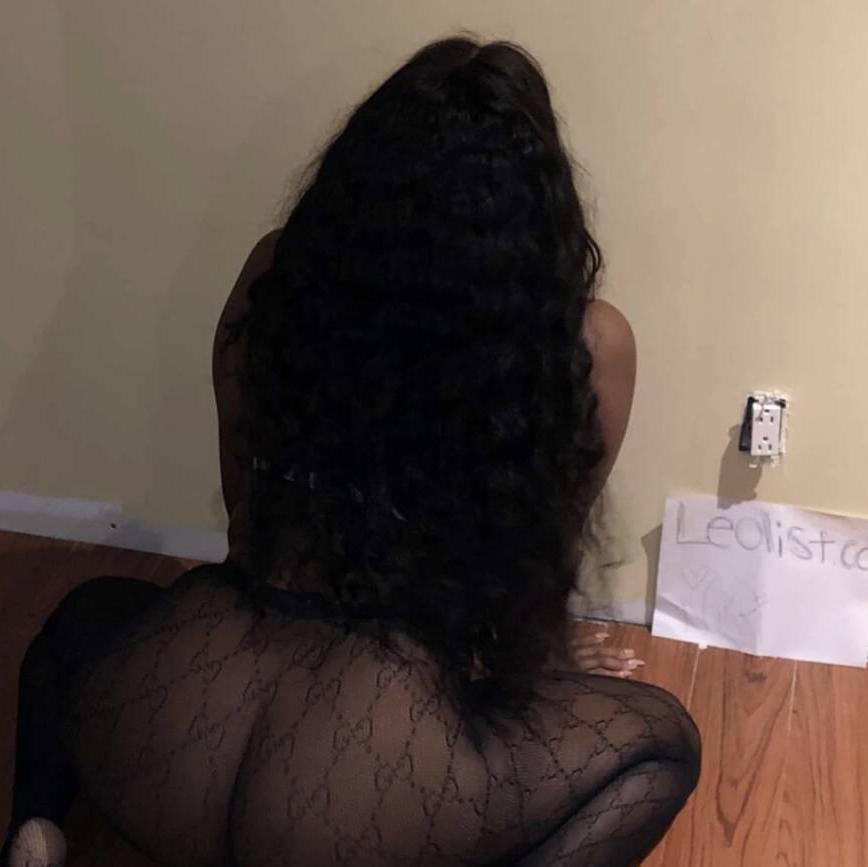 
                        Laury
                     is Female Escorts. | Medicine Hat | Alberta | Canada | canadatopescorts.com 
