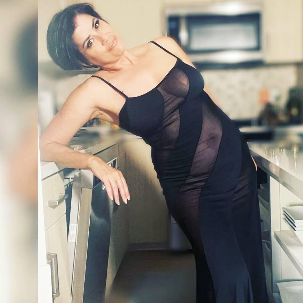 
                        Sophia
                     is Female Escorts. | Chatham | Ontario | Canada | canadatopescorts.com 