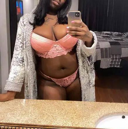 
                        Cherry
                     is Female Escorts. | Hamilton | Ontario | Canada | canadatopescorts.com 