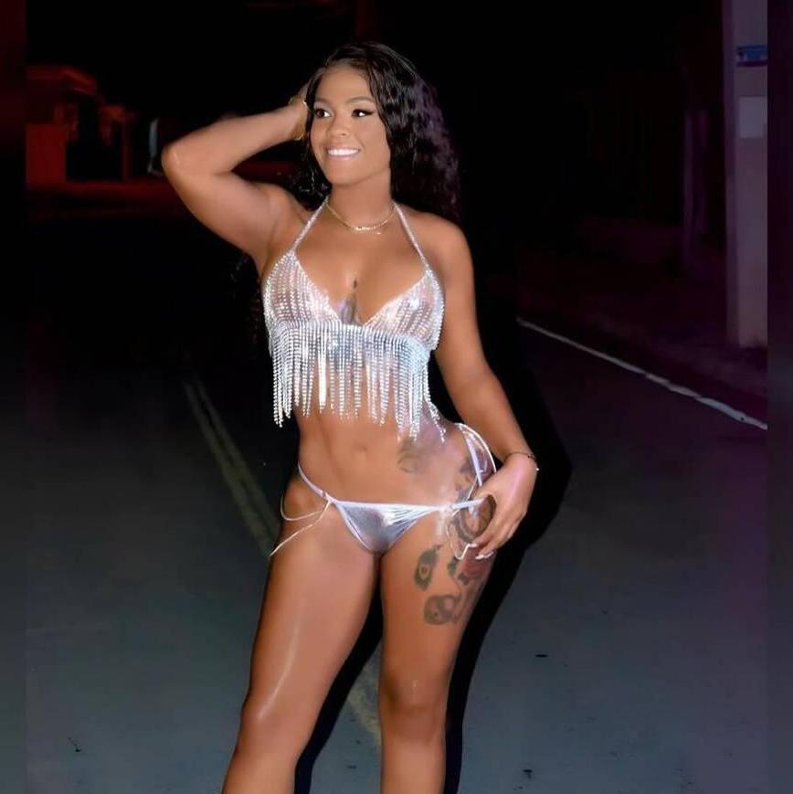 
                        Auri
                     is Female Escorts. | Yukon | Yukon | Canada | canadatopescorts.com 