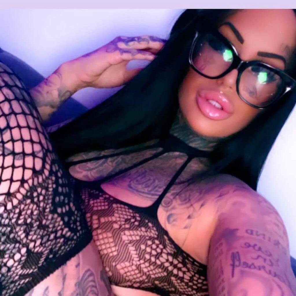 
                        Nikki
                     is Female Escorts. | Barrie | Ontario | Canada | canadatopescorts.com 