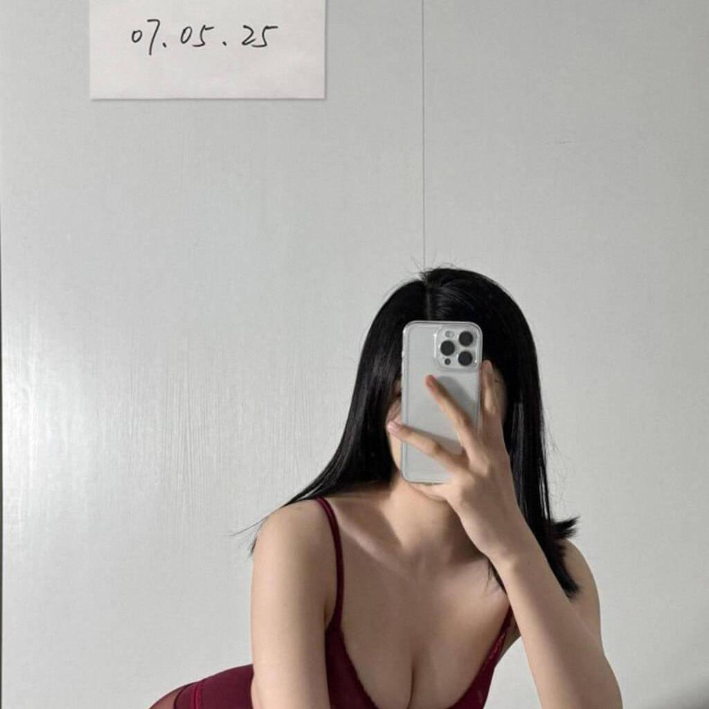 
                        Naomi
                     is Female Escorts. | windsor | Ontario | Canada | canadatopescorts.com 