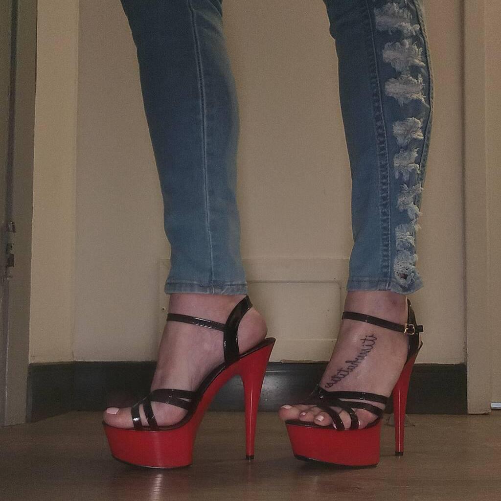 
                        Victoria
                     is Female Escorts. | Toronto | Ontario | Canada | canadatopescorts.com 