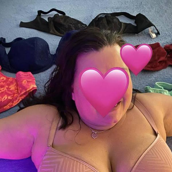 
                        Renee and Jason
                     is Female Escorts. | Kamloops | British Columbia | Canada | canadatopescorts.com 