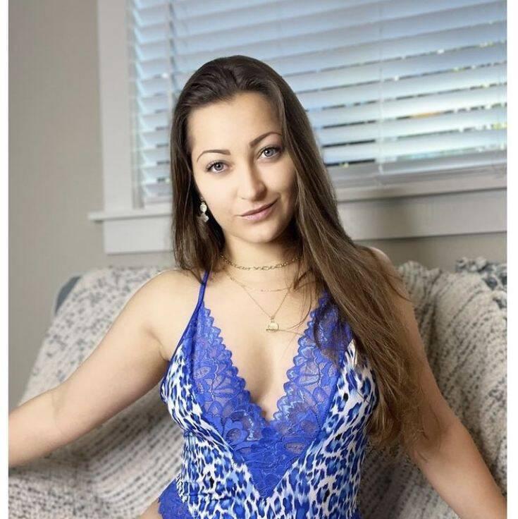 
                        Chimène
                     is Female Escorts. | Brandon | Manitoba | Canada | canadatopescorts.com 